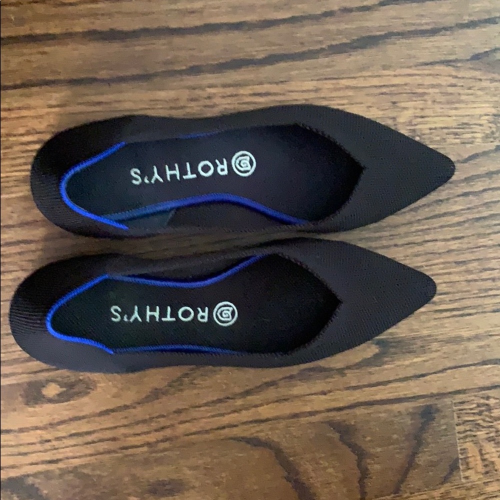 Black point rothy’s